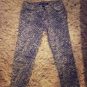 Patterned jeans